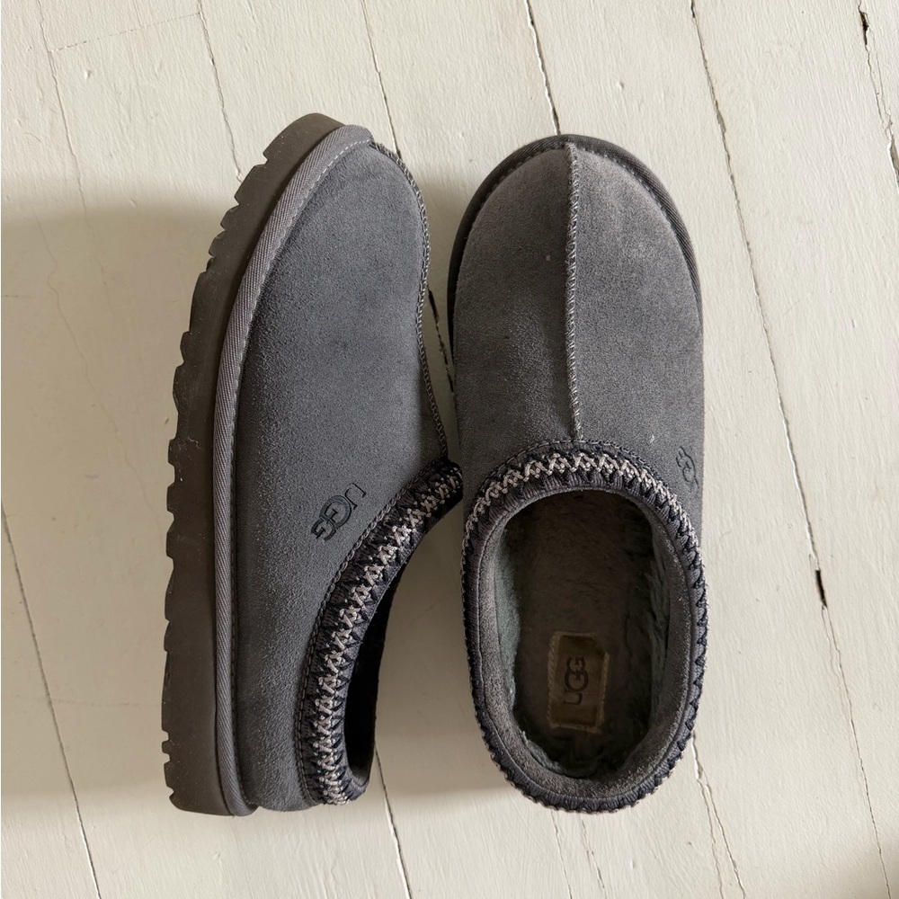 Ugg Tasman